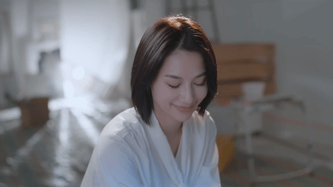 完蛋!我被美女包圍了!(內(nèi)附兌換碼)